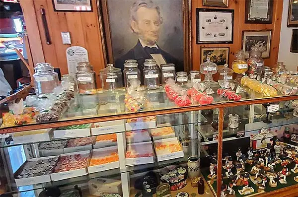 Orne's Candy Store in Boothbay Harbor, Maine